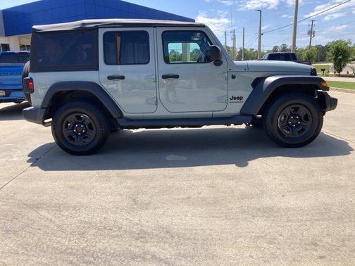 2023 Jeep Wrangler Sport