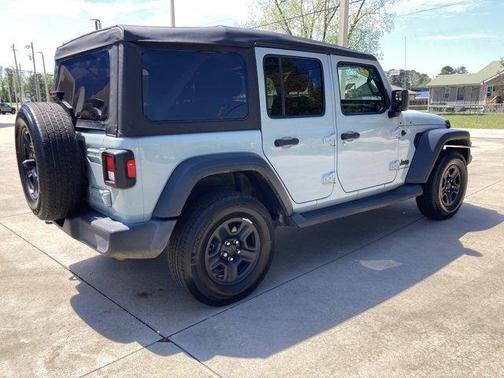 2023 Jeep Wrangler Sport