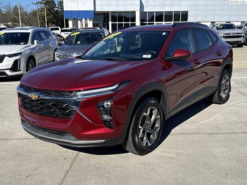 2025 Chevrolet Trax LT