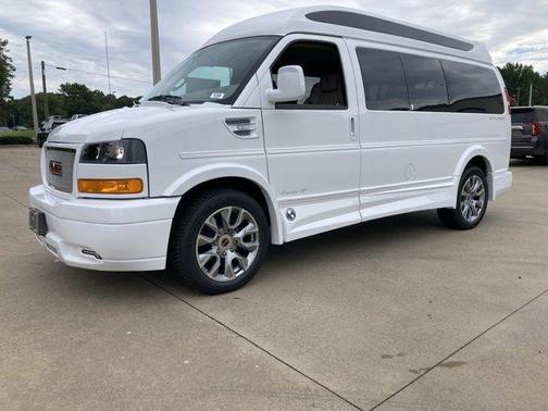 2025 GMC Savana 2500 Work Van