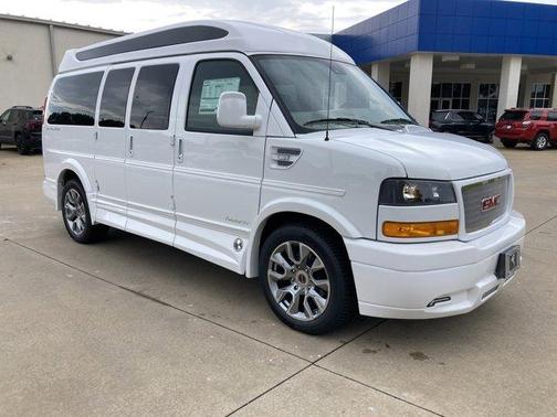2025 GMC Savana 2500 Work Van