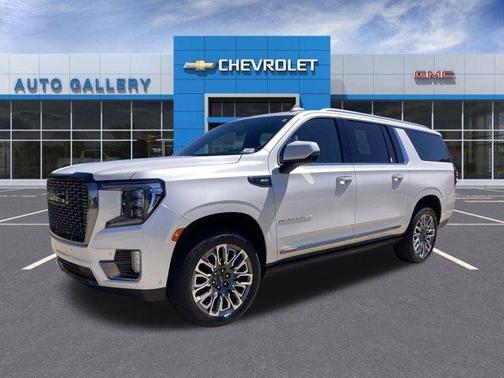 White Frost Tri-Coat 2024 GMC Yukon XL Denali Ultimate