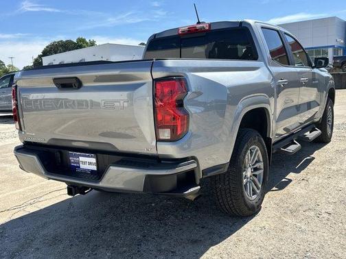 Sterling Gray Metallic 2024 Chevrolet Colorado LT