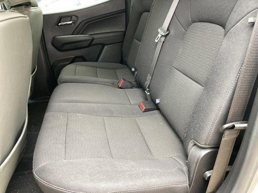 Sterling Gray Metallic 2024 Chevrolet Colorado LT