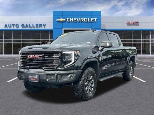 Onyx Black 2024 GMC Sierra 1500 AT4X
