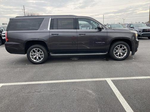 2016 GMC Yukon XL SLE