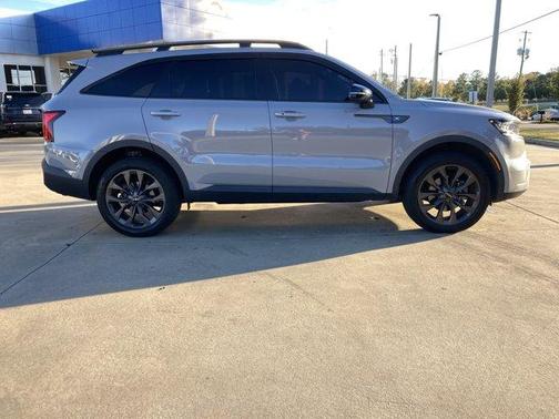 2023 Kia Sorento X-Line EX