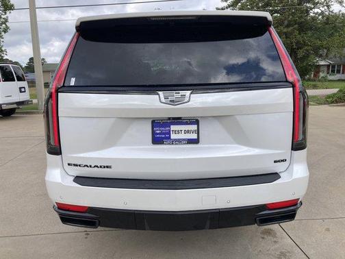 2023 Cadillac Escalade Sport