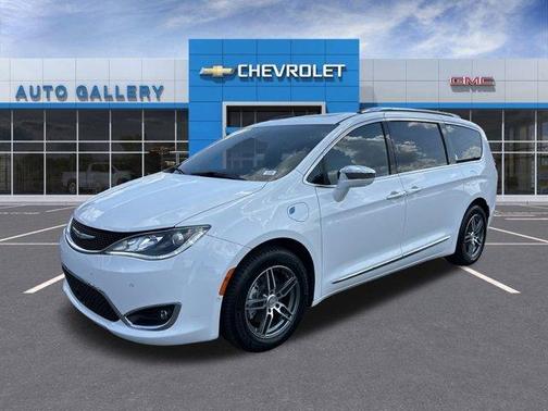 2020 Chrysler Pacifica Hybrid Limited