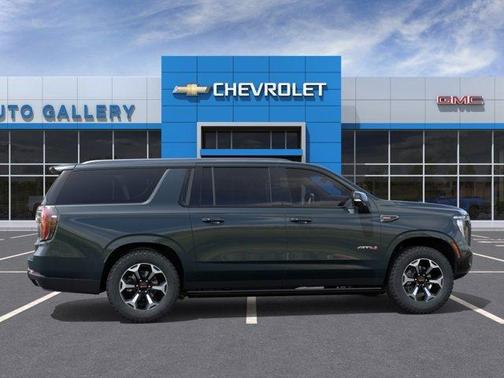 Midnight Pine 2026 GMC Yukon XL AT4