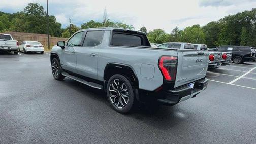2024 GMC Sierra EV Denali