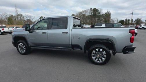 2024 Chevrolet Silverado 2500 Custom