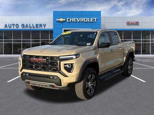 2023 GMC Canyon AT4