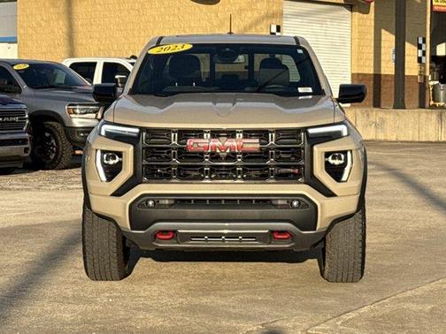 2023 GMC Canyon AT4