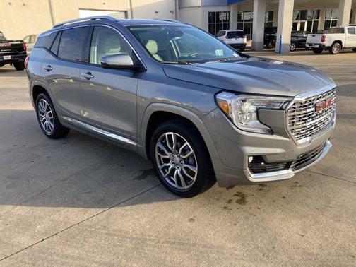 2024 GMC Terrain Denali