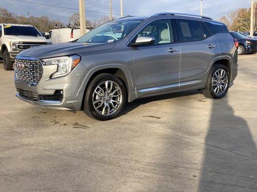 2024 GMC Terrain Denali