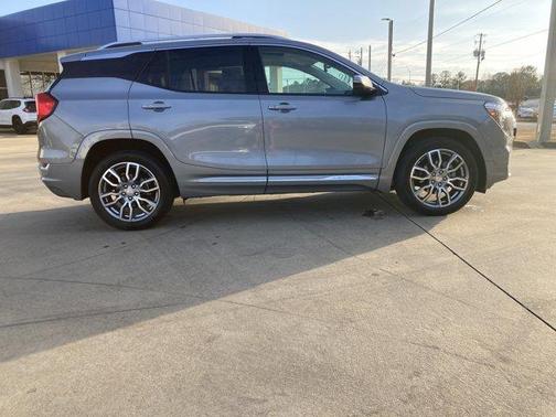 2024 GMC Terrain Denali