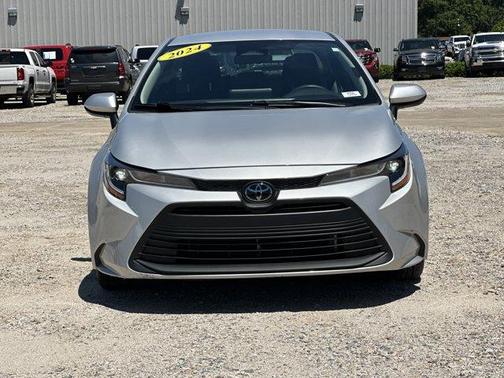 Classic Silver Metallic 2024 Toyota Corolla LE
