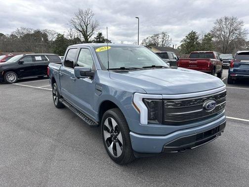 2023 Ford F-150 Lightning 