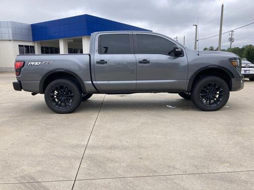 2020 Nissan Titan PRO-4X