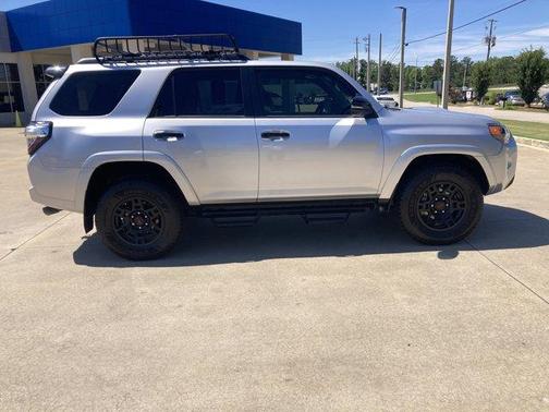 Classic Silver Metallic 2021 Toyota 4Runner Venture