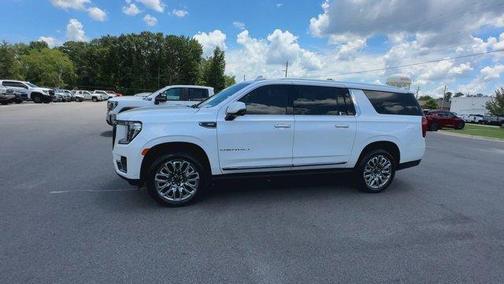 2023 GMC Yukon XL Denali Ultimate