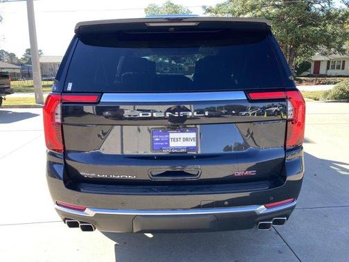 2025 GMC Yukon XL Denali