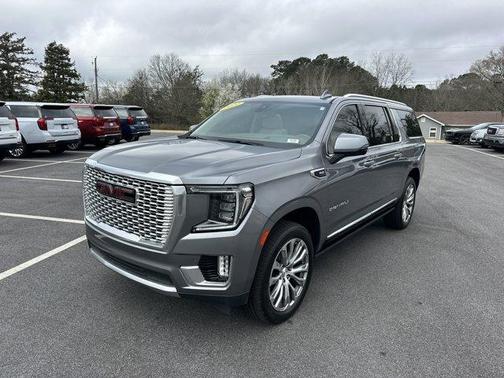 2022 GMC Yukon XL Denali