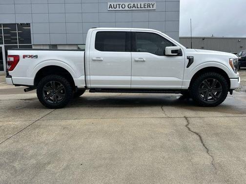 Oxford White 2023 Ford F-150 Lariat