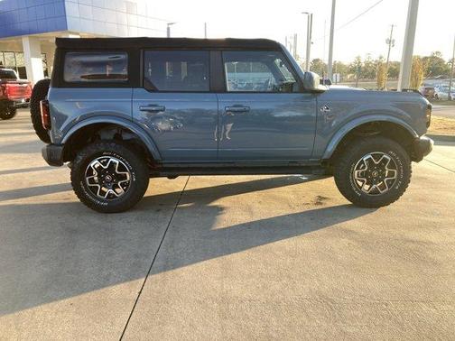2021 Ford Bronco Outer Banks