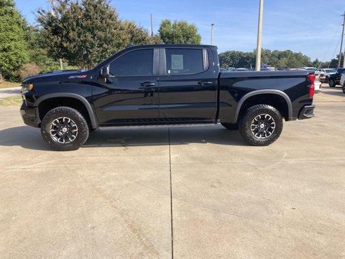 Black 2024 Chevrolet Silverado 1500 ZR2