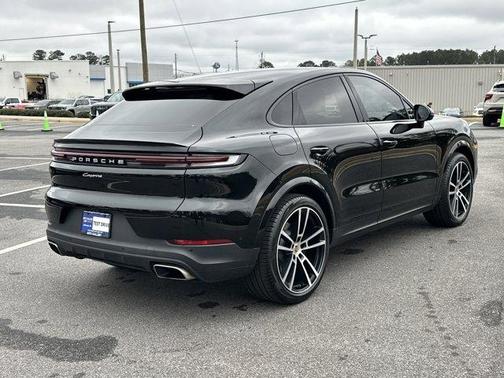 2024 Porsche Cayenne AWD