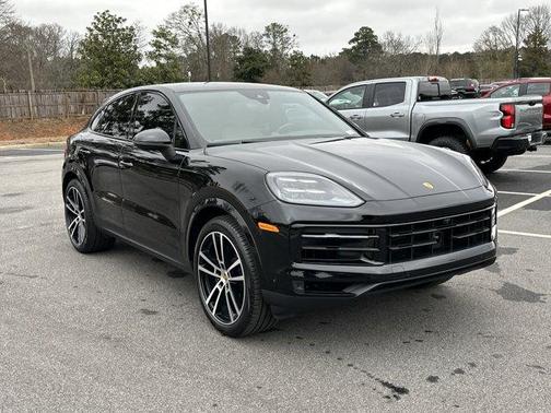 2024 Porsche Cayenne AWD