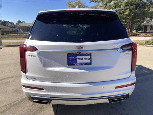 2022 Cadillac XT6 Premium Luxury AWD