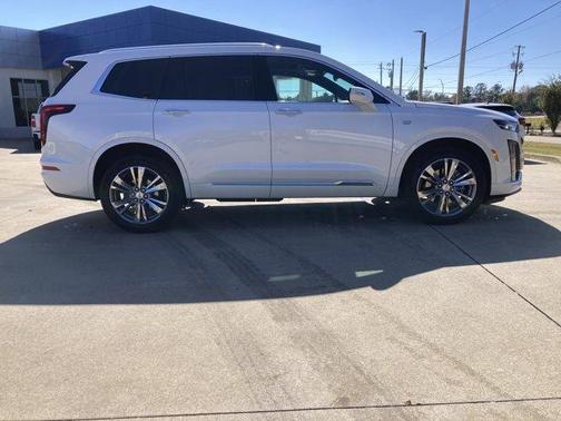 2022 Cadillac XT6 Premium Luxury AWD