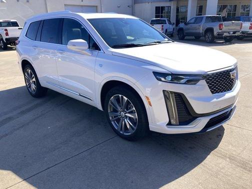 2022 Cadillac XT6 Premium Luxury AWD