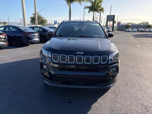 Diamond Black 2022 Jeep Compass Latitude Lux