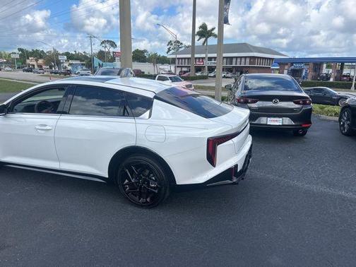 2025 Kia K4 GT-Line Turbo