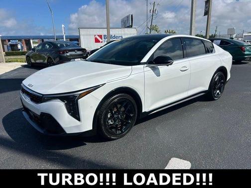 2025 Kia K4 GT-Line Turbo
