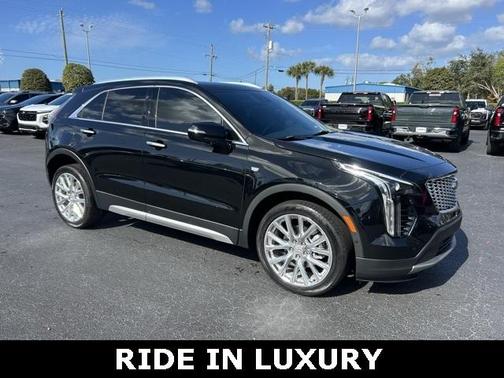 2021 Cadillac XT4 Premium Luxury