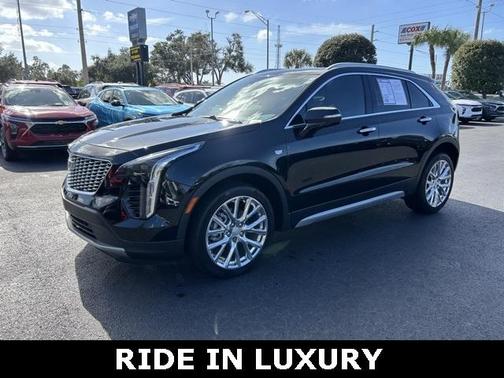 2021 Cadillac XT4 Premium Luxury