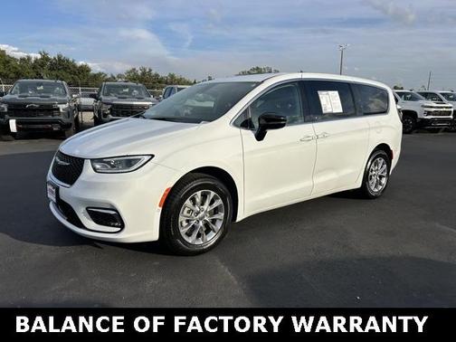 2024 Chrysler Pacifica Touring-L