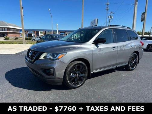 2018 Nissan Pathfinder SL
