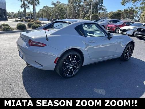 2025 Mazda MX-5 Miata RF Grand Touring
