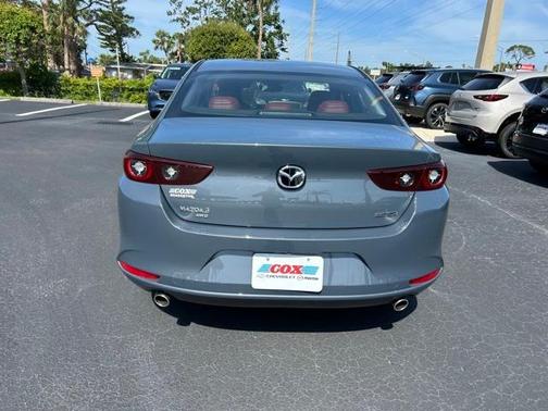 2023 Mazda Mazda3 2.5 S Carbon Edition
