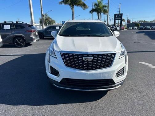 2021 Cadillac XT5 Premium Luxury