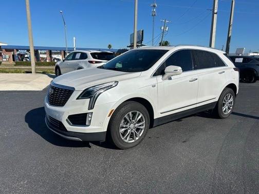 2021 Cadillac XT5 Premium Luxury