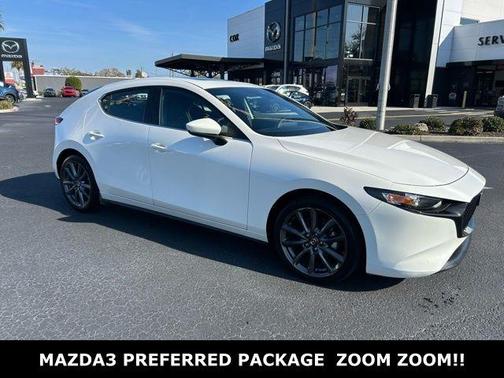 2023 Mazda Mazda3 FWD w/Preferred Package