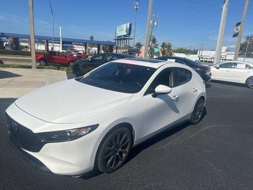 2023 Mazda Mazda3 FWD w/Preferred Package