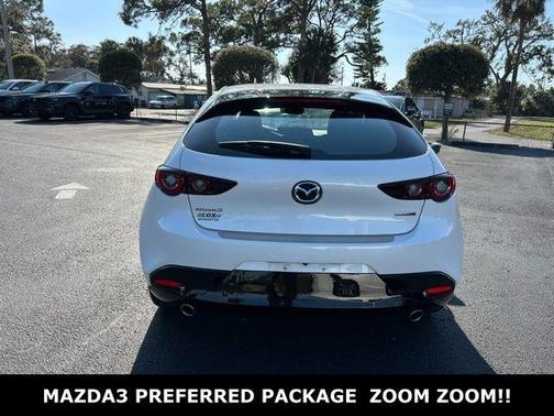 2023 Mazda Mazda3 FWD w/Preferred Package